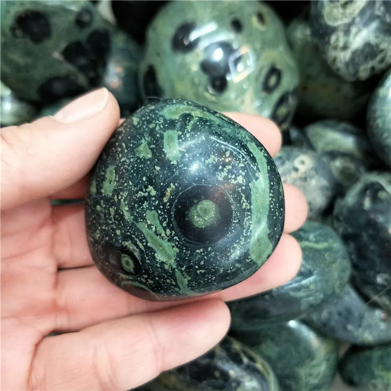 Мадагаскарский камень павлиний глаз зеленый Kambaba Jasper ископаемый хрустальный шар