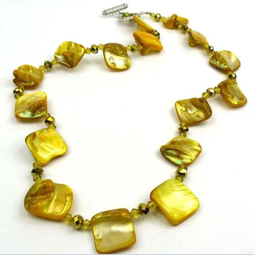 

Pretty Mother Of Pearl,Yellow Crystal Beads Necklace