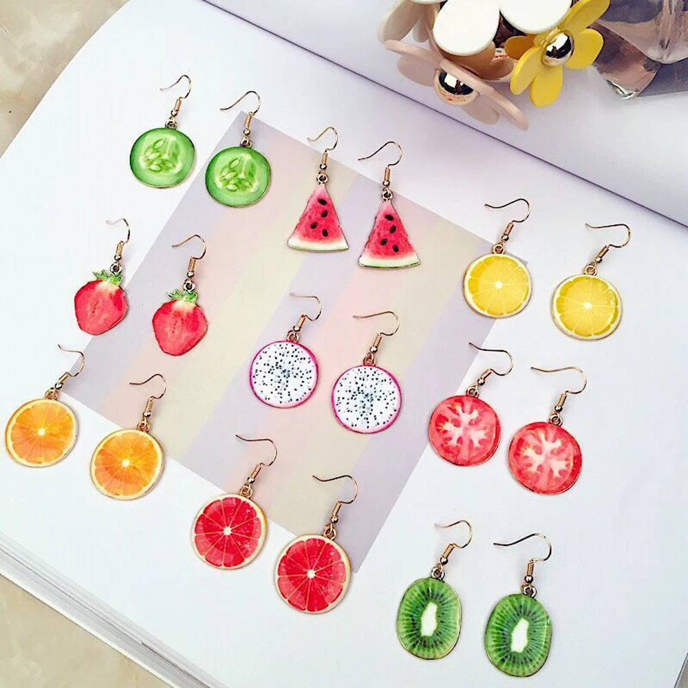 

SUMENG 2023 New Fashion Acrylic Cute Fruit Earrings Strawberry Pineapple Tomato Kiwi Orange Cucumber Dragon Apple Pineapple Gift