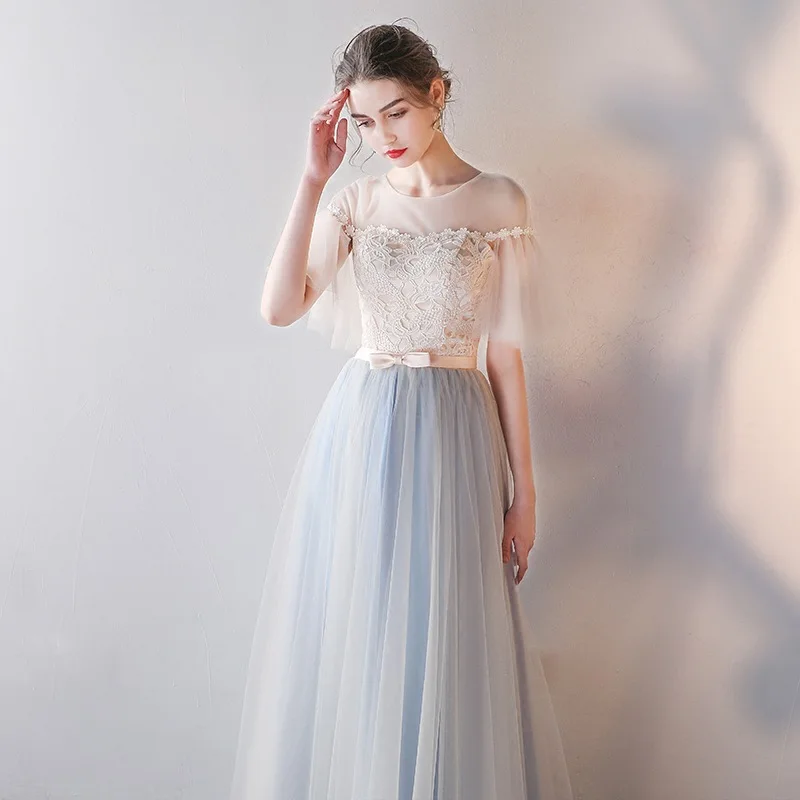 Новое поступление платья подружки невесты цвета шампань с лямкой на шее