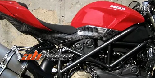 Боковые панели для Ducati Streetfighter из углеродного волокна с защитой 100%|ducati streetfighter|carbon