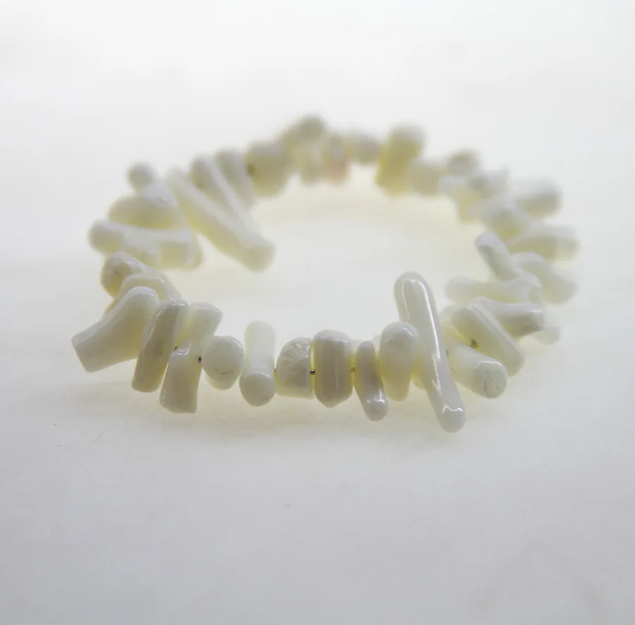 Бесплатная доставка 12 шт. кольцо для салфеток из коралловых бусин свадебное