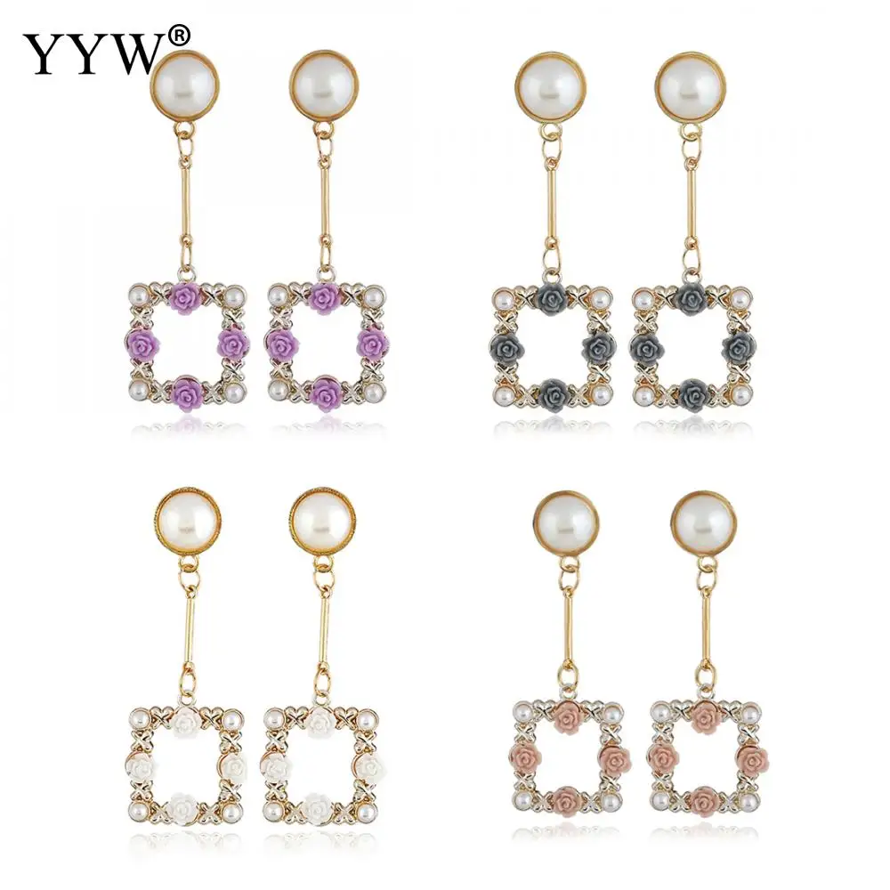 Цинковый сплав золота Цвет покрытием Пластик жемчужные серьги 25x70 мм с цветком