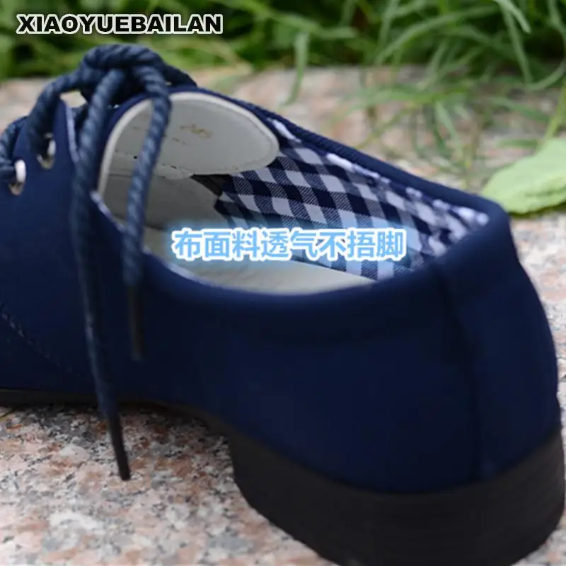 Мужская обувь на весну 2018 новый тренд для отдыха парусиновая дышащая с острым