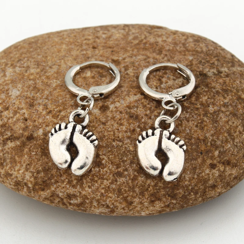 1 пара милые носки с маленькую ногу серьги в виде колец для Для женщин Личность