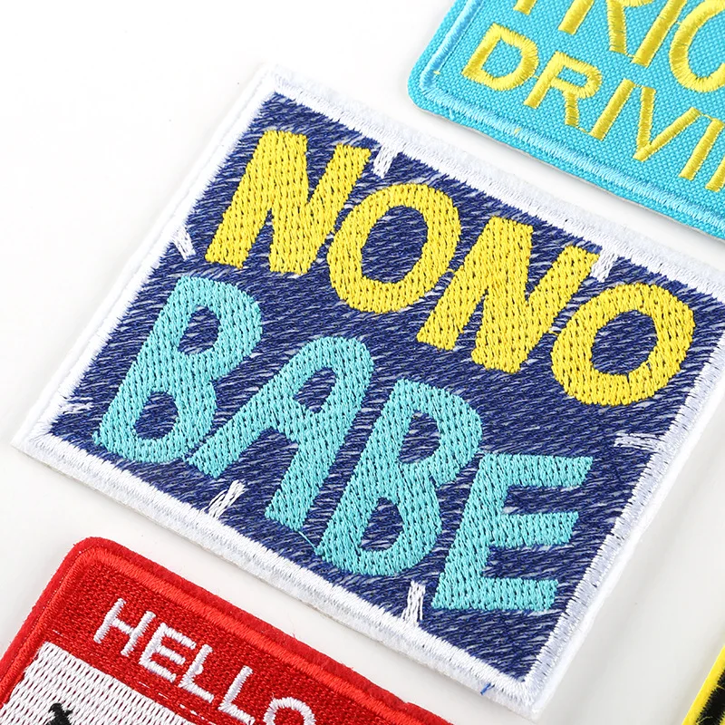 Тканевые наклейки для вышивки индивидуальные нашивки с английским алфавитом