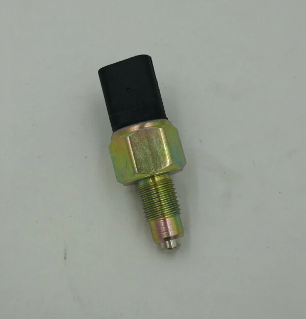 Фсветильник рь заднего хода SKTOO для Lancer 4G18 4G13 4G93|switch switch|switch light switchswitch for |