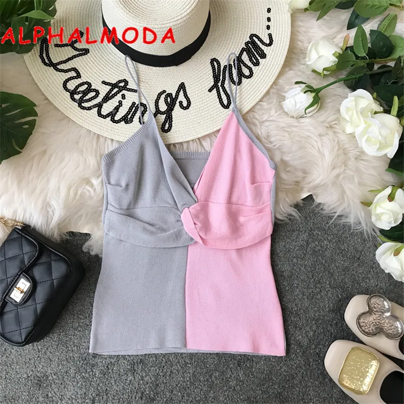 Женский трикотажный топ ALPHALMODA контрастный облегающий короткий с v-образным