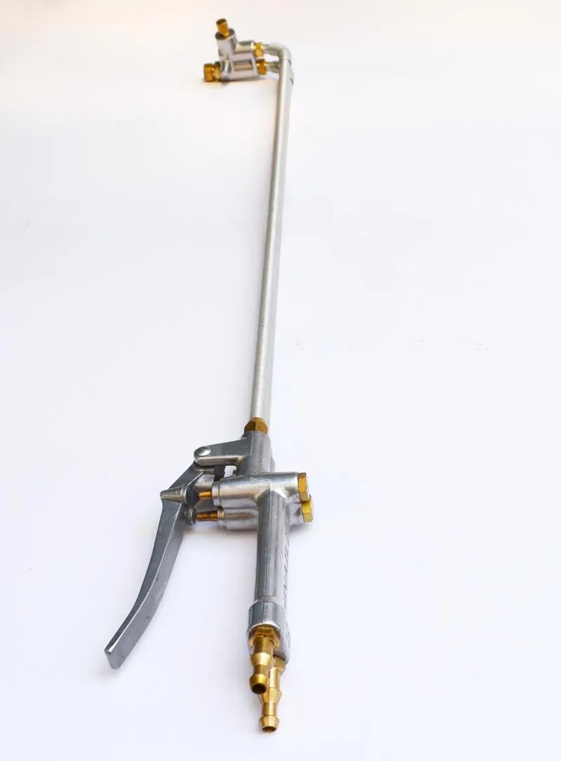 Двухпозиционный самовсасывающийся двухтрубный распылитель для литья под