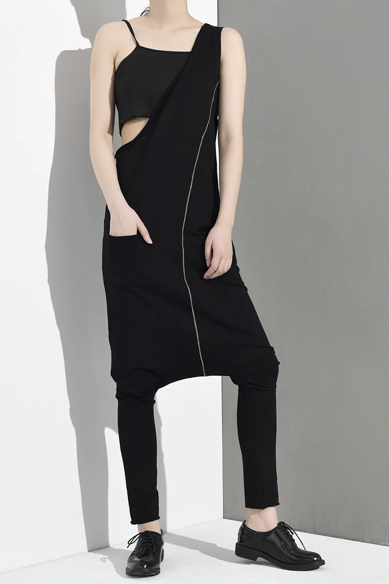 [EAM] New Autumn Winter High Waist Ling Split Joint One Shulder Loose Long Pants Women Jumpsuit Fashion Tide LA9150