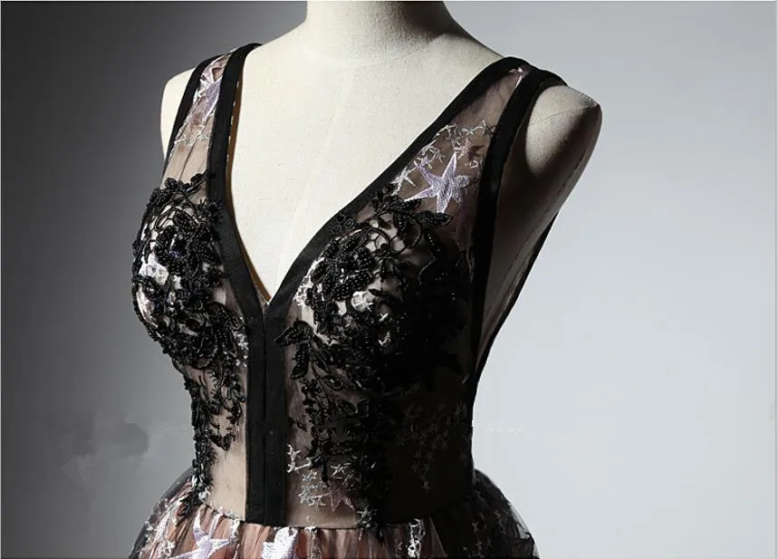 Платье подружки невесты длинное ТРАПЕЦИЕВИДНОЕ с V образным вырезом и