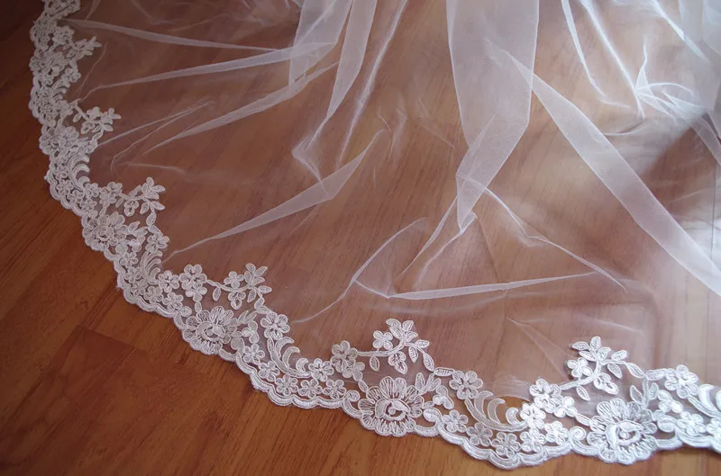 

5 yards Luxury Ivory Alencon Lace Trim Vintage Bridal Lace Bridal Gown Veil Lace Trim