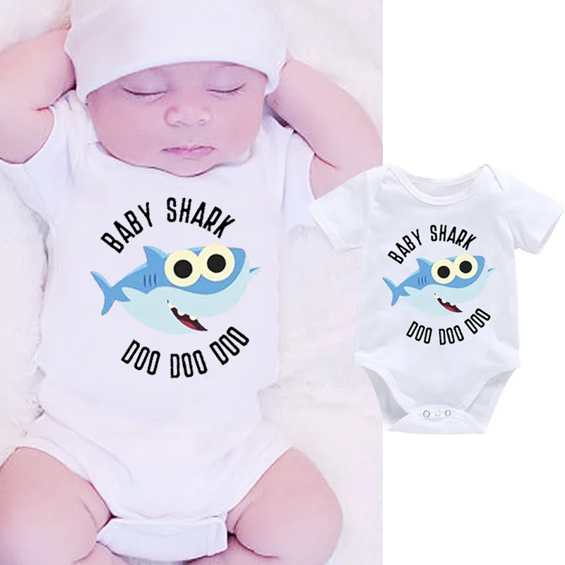 Белый боди для маленьких мальчиков новорожденная девочка одежда с изображением