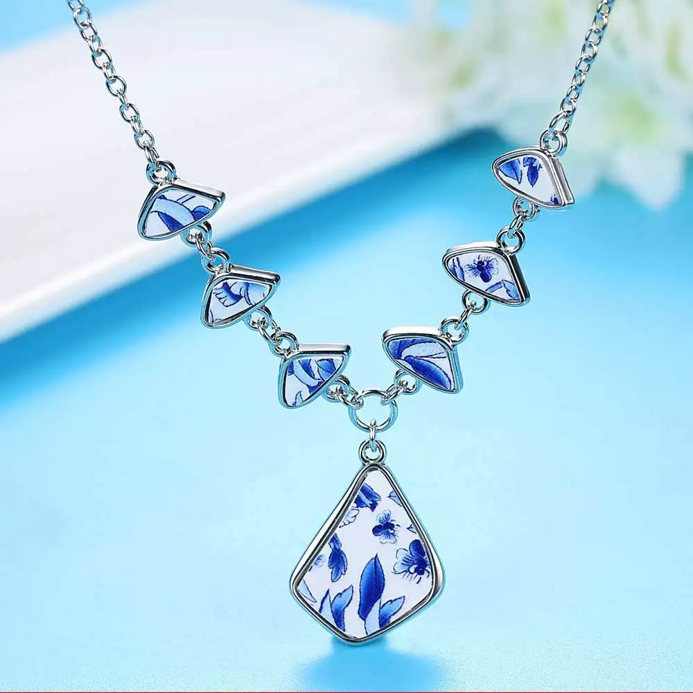 CKW Vintage Imitation Blue and White Porcelain Pendant Necklace Glass Cabochon Handmade Women Jewelry Party Gift | Украшения и