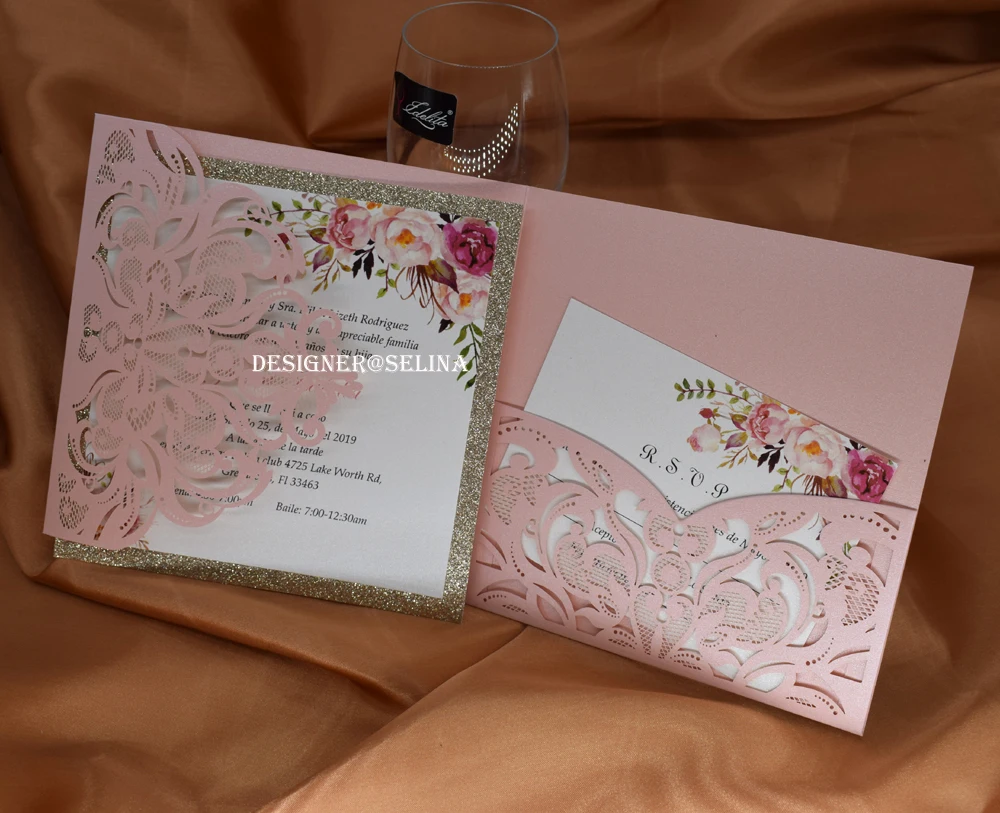 Румяна розового золота Блестящий Quinceanera приглашения с открытка RSVP лазерная резка