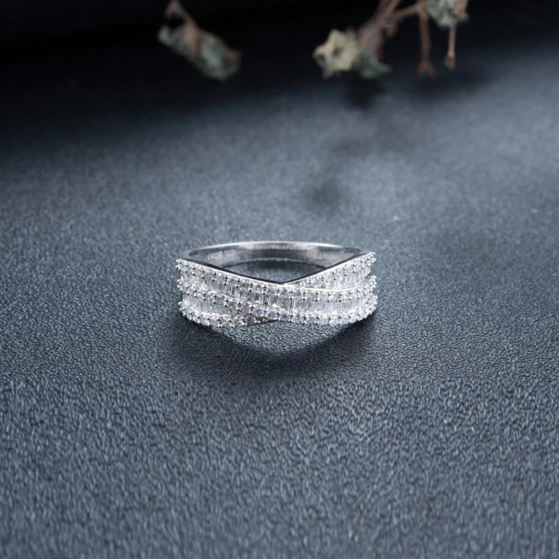 Aazuo 18 K ювелирные изделия из белого золота настоящая лестница Алмаз Мода X кольцо подарок для женщин коробки для украшений с подсветкой Рождественский подарок Au750