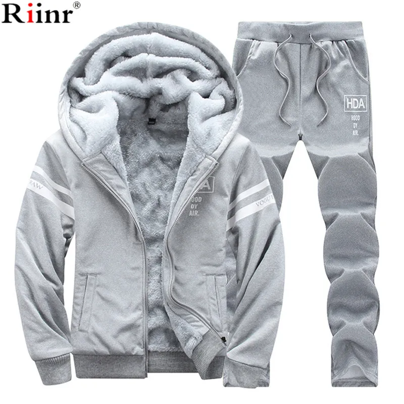 Riinr 2017 Мода Новое поступление мужские наборы спортивной одежды зимние