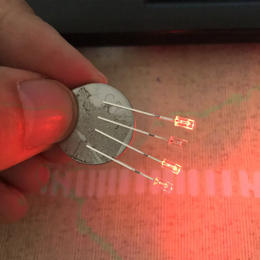 100 шт. 2*3*4 прозрачный RGB медленный мигающий квадратный светильник 2x3x4 мм светодиодный мигающий многоцветное мерцание ультра яркий диод