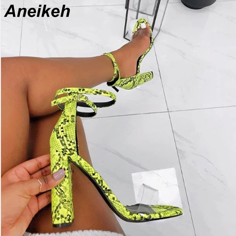 Aneikeh/ г., летние босоножки из искусственной кожи женские прозрачные босоножки на высоком квадратном каблуке повседневные Size35-40 с пряжкой в полоску зеленого и белого цветов