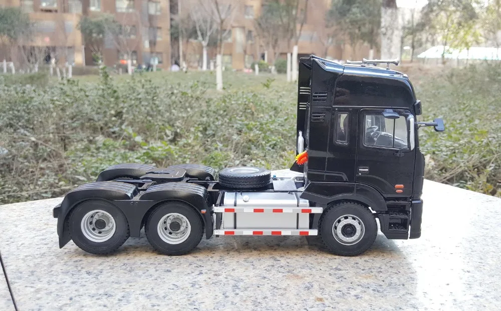 Изысканная Коллекционная модель из сплава в подарок соотношение 1:24 JAC GALLOP A5W для