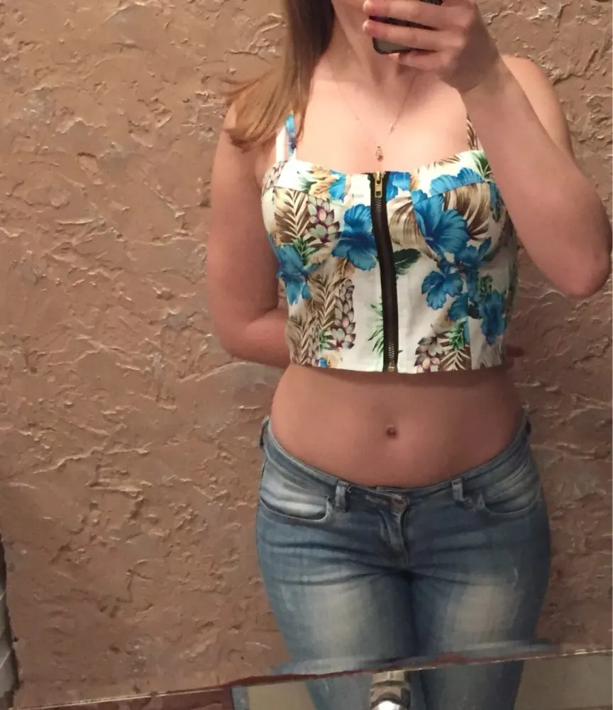 Топ на бретелях женский цветочный бюстье Обрезной топ муджер укороченный