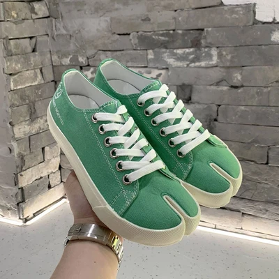 as pic Г., Новое поступление, Весенняя женская обувь, zapatos mujer цветные женские кроссовки на шнуровке, женская обувь на плоской подошве, Tabi, стильная обувь, Chaussures Femmes - Цвет: as pic