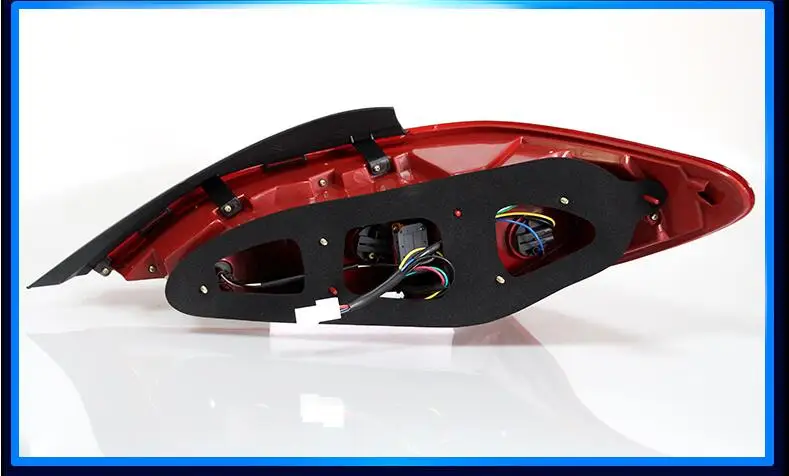 

2009~2012year tail light for Rohens taillight Brake LED car accessories Taillamp for Rohens rear light fog