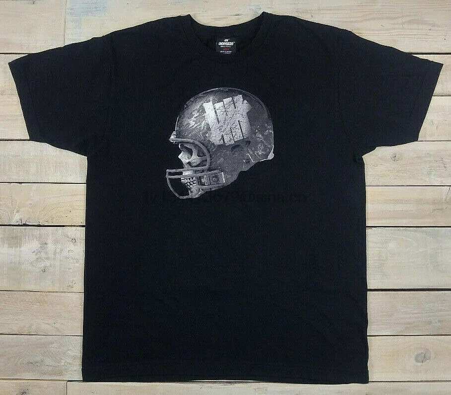 Непобедимая футболка с рисунком черепа шлема коротким рукавом черная размер