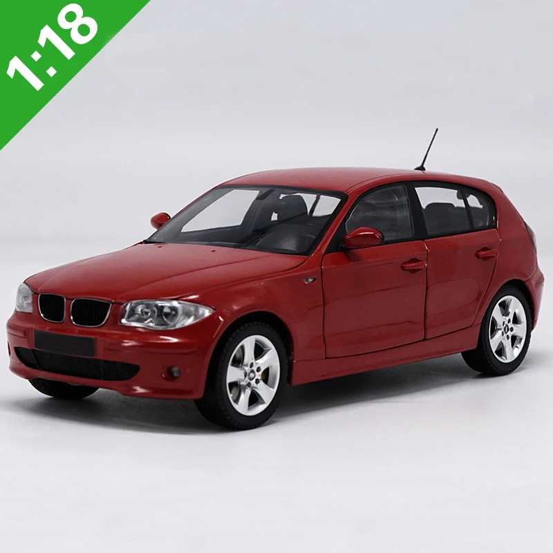 1:18 Масштаб сплав игрушечный транспорт 120i Серия Модель автомобиля Черный Красный оригинальная коробка для детей игрушки подарки