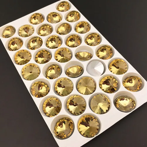 light coffee Стеклянные кристаллы 6 мм 8 мм 10 мм 12 мм 14 мм 16 мм 18 мм необычные цвета микс круглые Rivoli Форма Клей На Стразы бусины рукоделие diy отделка - Цвет: light coffee