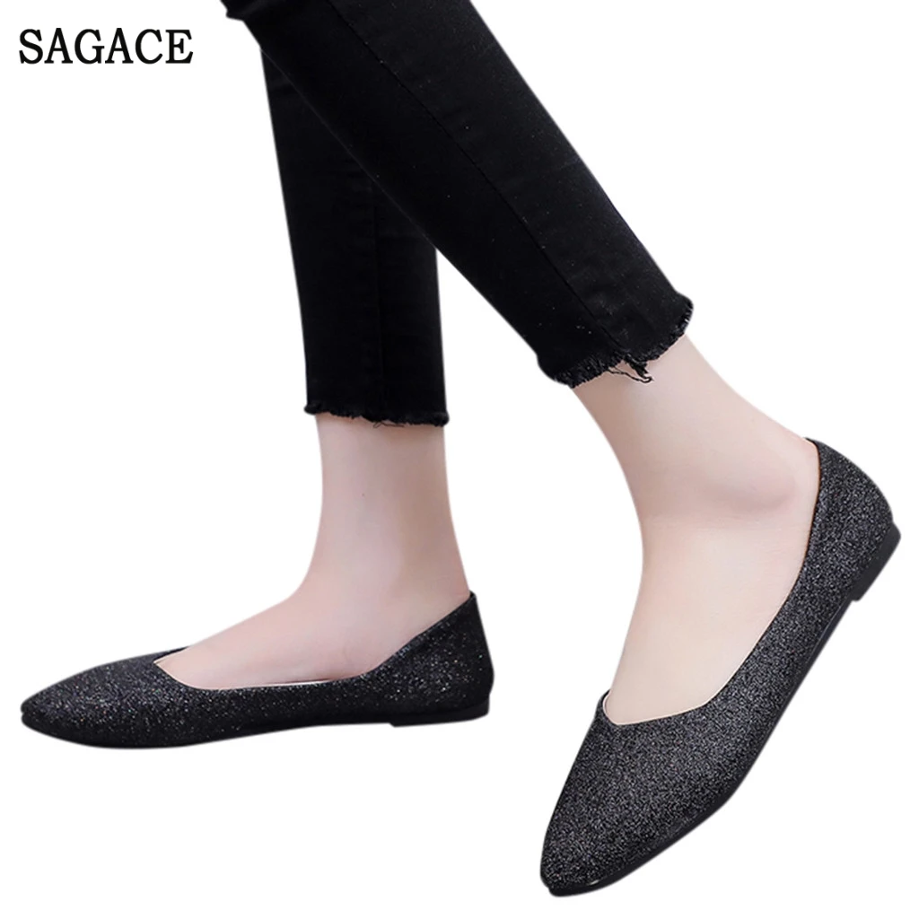 Туфли женские на плоской подошве шикарные заостренный носок балетки без