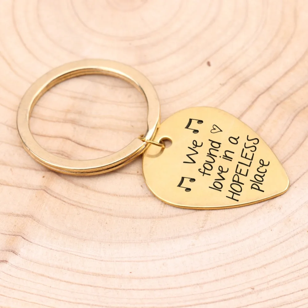 Guitar Pick Key Chain Music Lover Gift Hand Stamped We Found Love In a Hopeless Place Musician Men Women Keyring Jewelry | Украшения и
