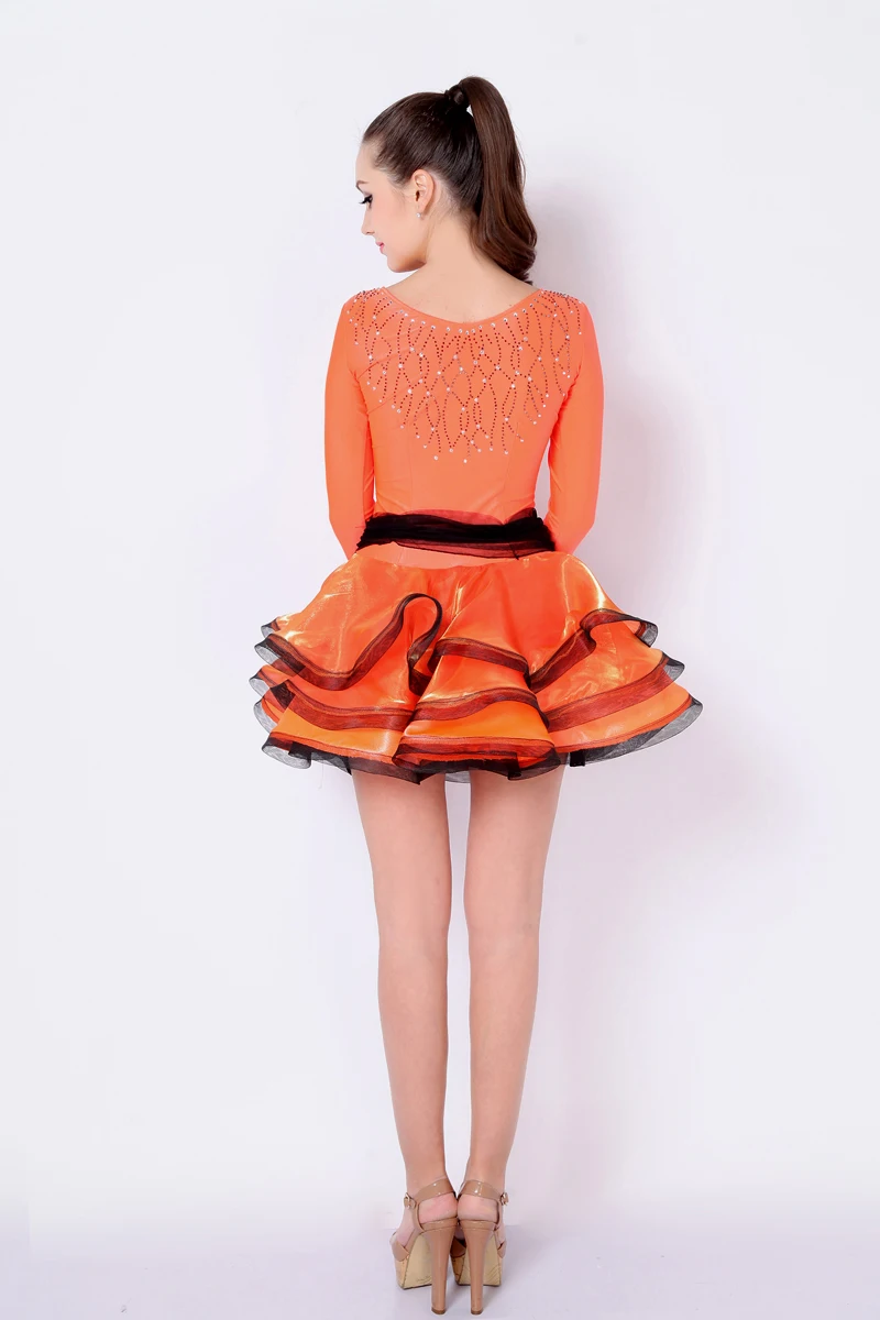 

Step on the modern dance dress Latin dance skirt ballroom skirt large dress skirt dress / dress Jit Pakistan