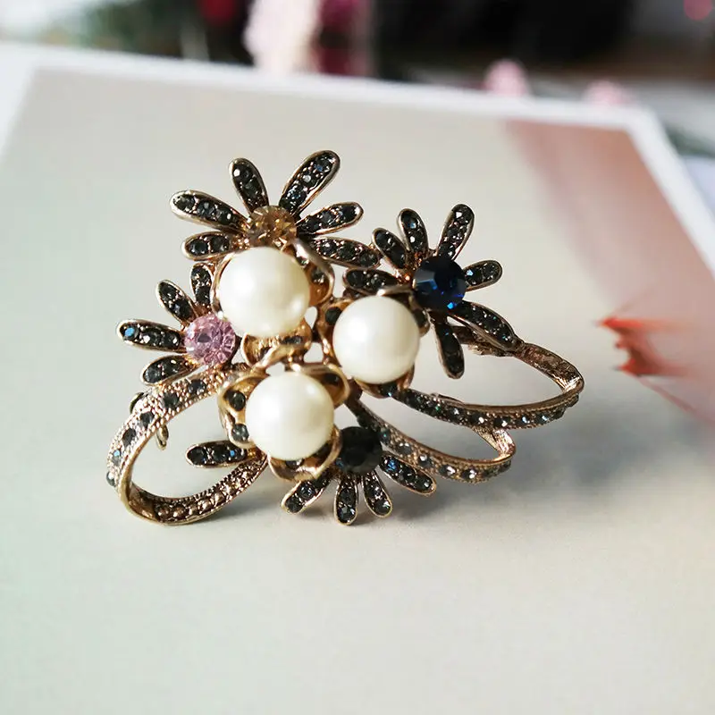 VEYO Newest Imitation Pearl Rhinestone Crystal Flower Bridal Brooch Pins for Woman Hats Clips Corsages Brand Costume Jewelry | Украшения и