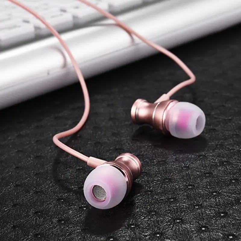 Наушники вкладыши с микрофоном и регулятором громкости. HIFI стерео звучание.