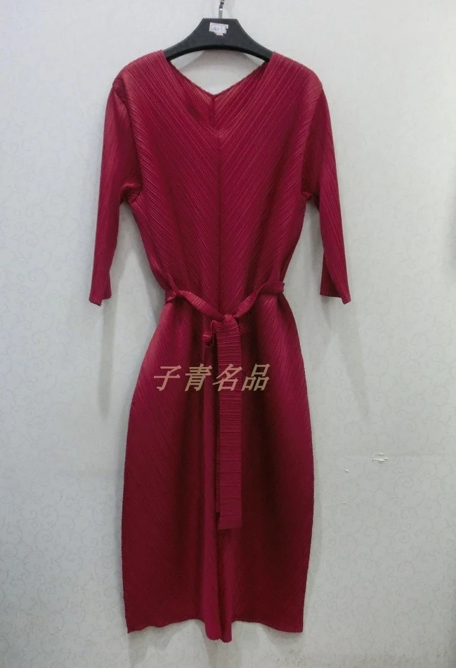 Платье Changpleat женское с треугольным вырезом и рукавом 3/4 оригинальный дизайн