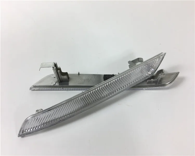 

Osmrk Rear Bumper Reflector Brake Light LED Bulb Car Warning Stop Fog Lamp for BMW X5 E70 X6 E71 E72