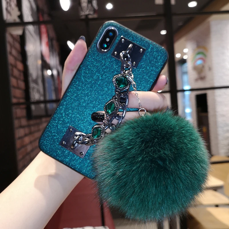 Роскошный чехол с браслетом цепочкой и бриллиантами для iphone XS MAX XR X пушистым