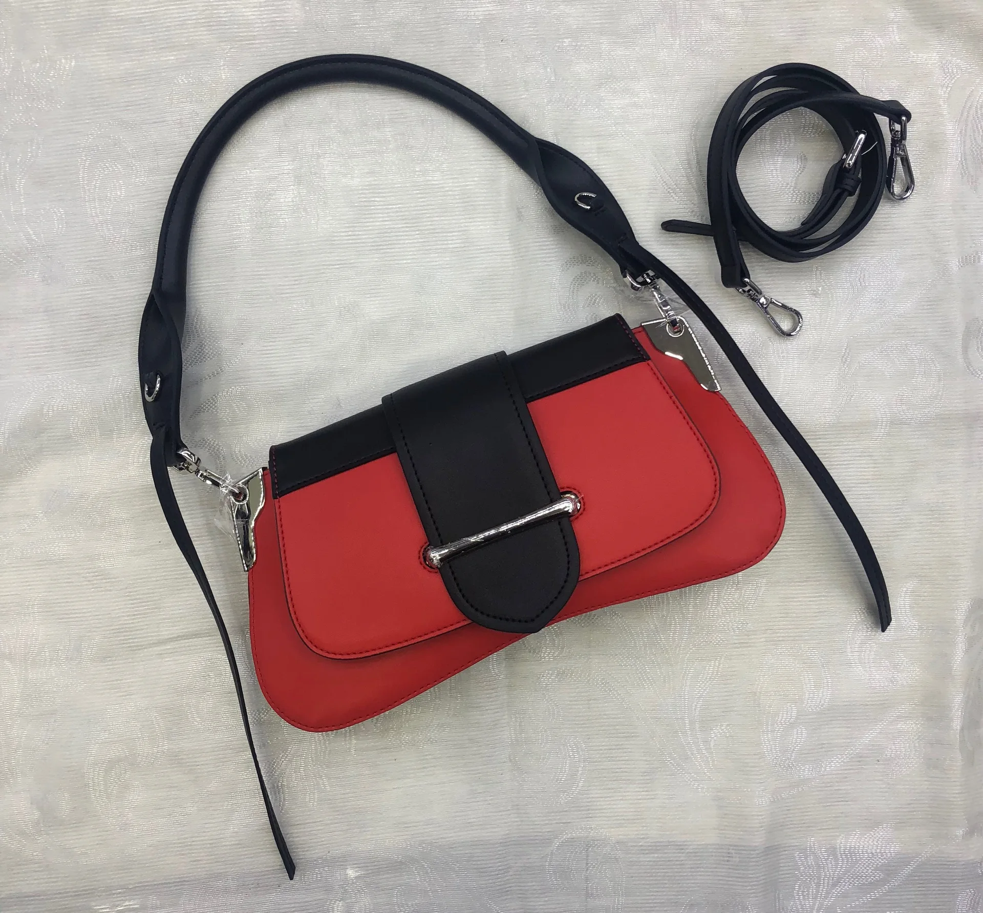red Retro Pattern Women Messenger Handbags Casual Solid Shoulder Bags for Women Split Cow Leather Crossbody Bags for Women - Цвет: red