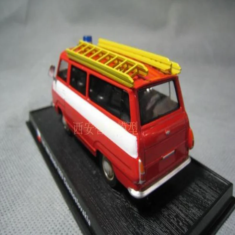 Birthday Gift 1/43 Czech 1981 SKODA 1203 Fire Truck Collection Display Model Alloy Die-cast Classic Vintage Fire Truck Toys