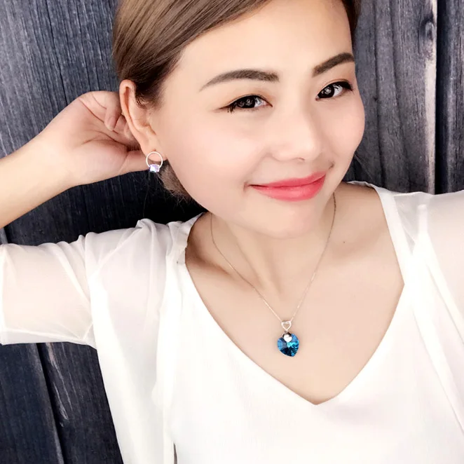 

ANNGILL Crystals from Swarovski Love Heart Design Pedant Necklaces for Women New Fashion Elegant Ladies' Jewelry Romantic Gift