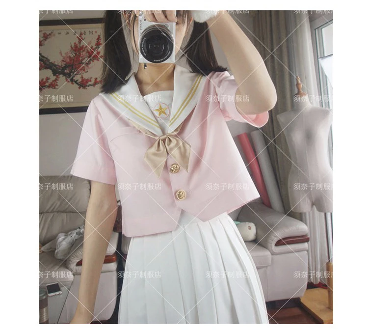 Школьная форма японских девушек с вышивкой символа сакуры набор JK: футболка
