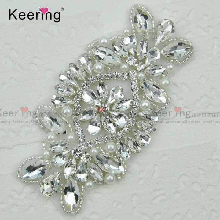 

Fashion Pretty Sparkling Crystal Rhinestone Applique For Bridal Sash WRA-920