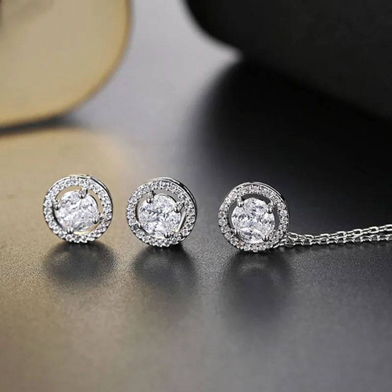 Женский набор ювелирных изделий Классические круглые серьги с цирконием