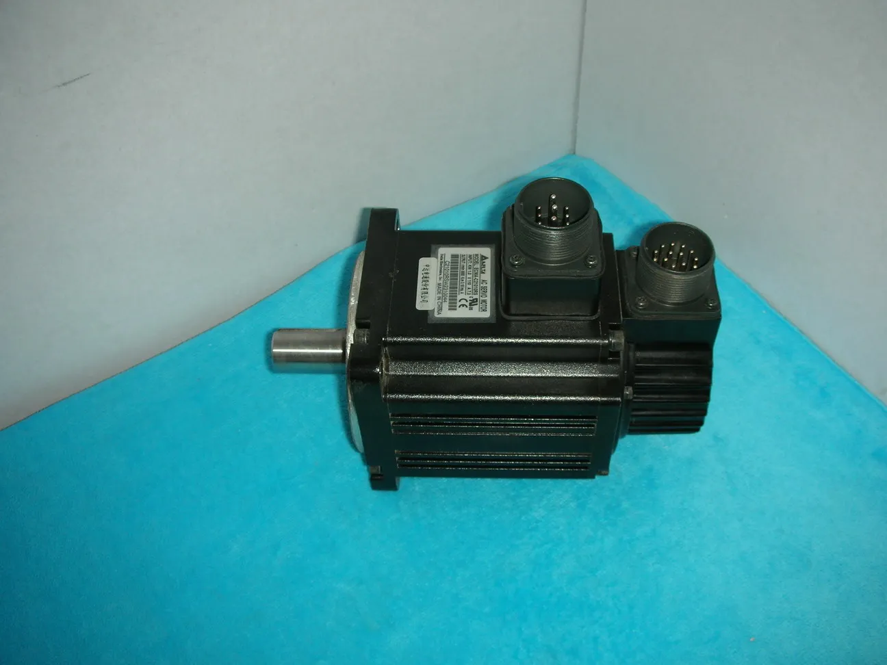 

Дельта ECMA-C21010RS