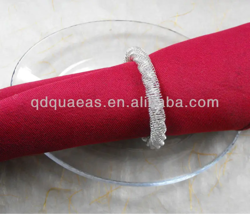 

Продано на Aliexpress бисерное кольцо для свадебных салфеток