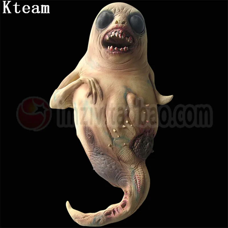 Ужас страшный призрак ужасный кровавый отрезанный в натуральную величину