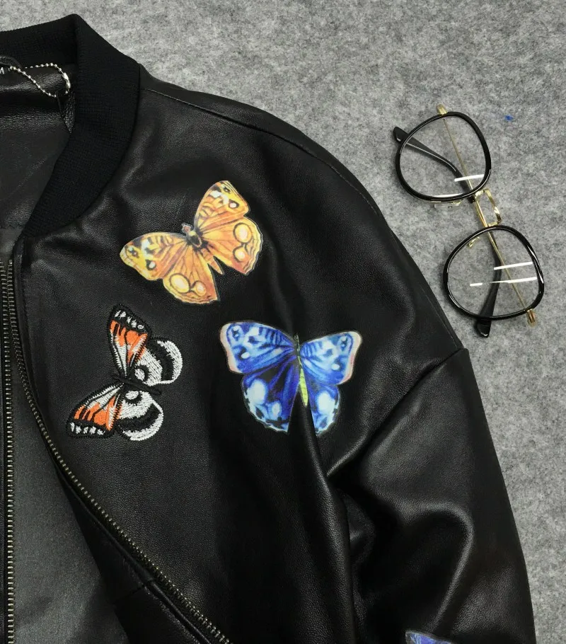 Женские кожаные куртки с вышитыми бабочками модные куртки-бомберы из