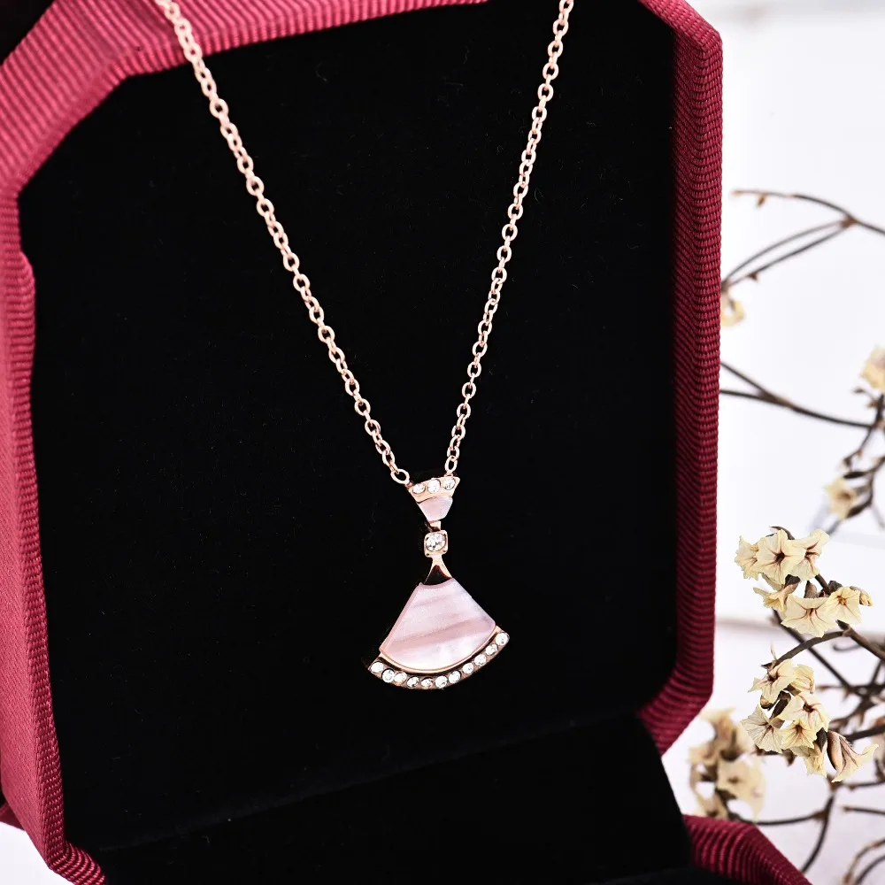 Новинка 2021 юбка-ракушка Веерообразное ожерелье Женский Кристалл от Swarovski белая