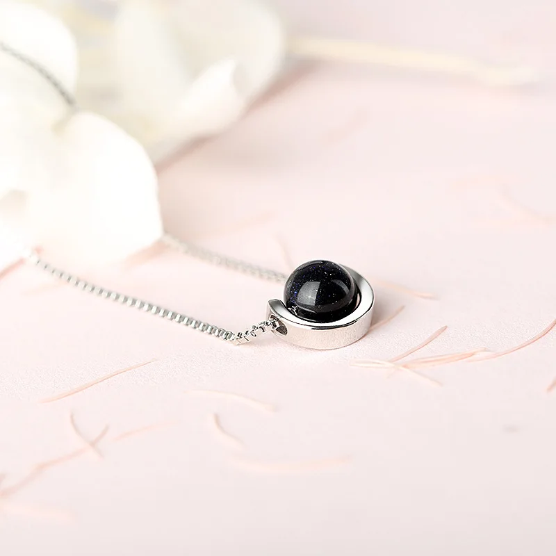 

FENGLI Black Charm Bead Necklace Round Charm Pendant Female Birthday Party Geometric Chain Choker Jewelry